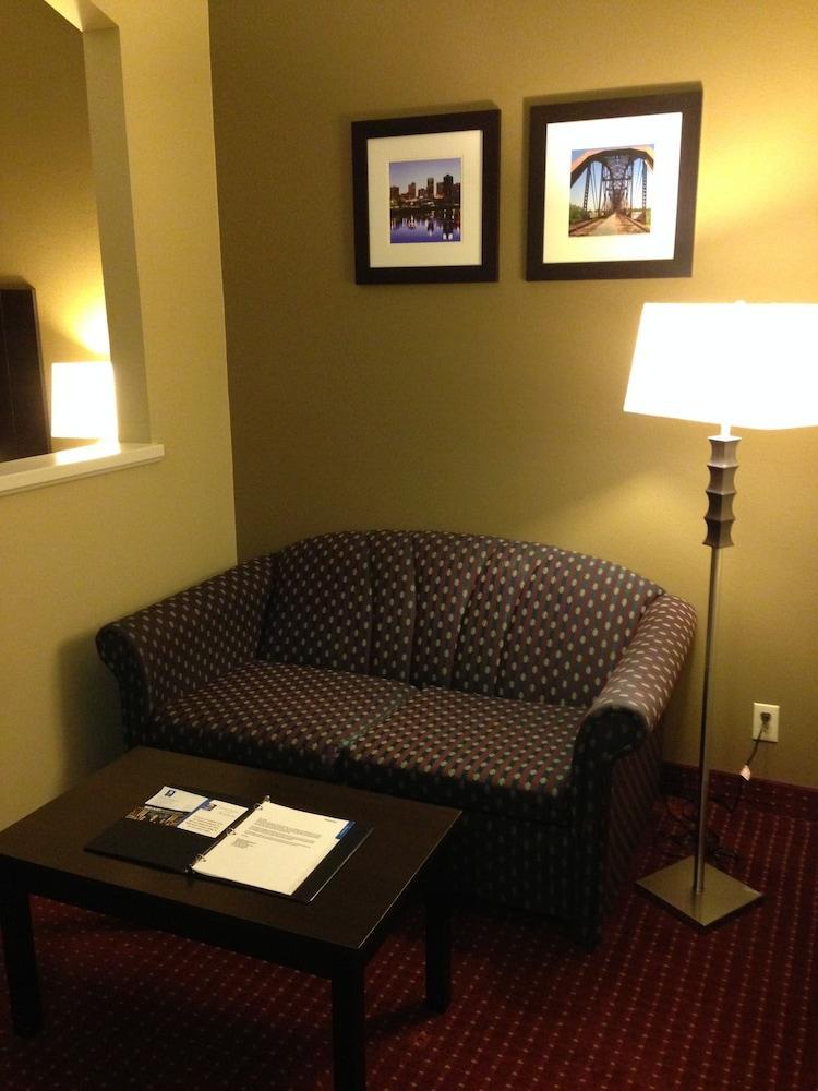 Quality Inn & Suites Little Rock West Εξωτερικό φωτογραφία
