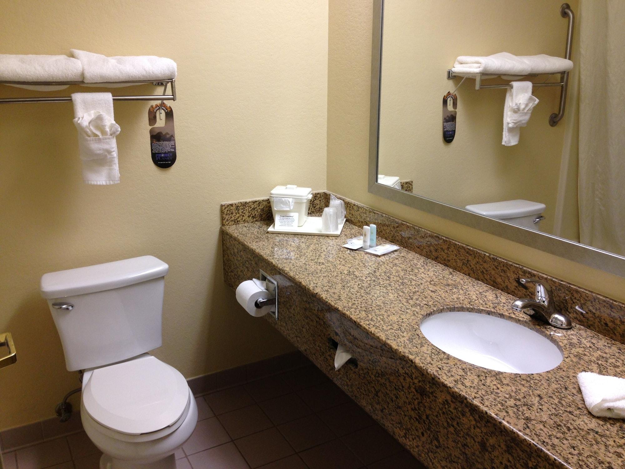 Quality Inn & Suites Little Rock West Εξωτερικό φωτογραφία