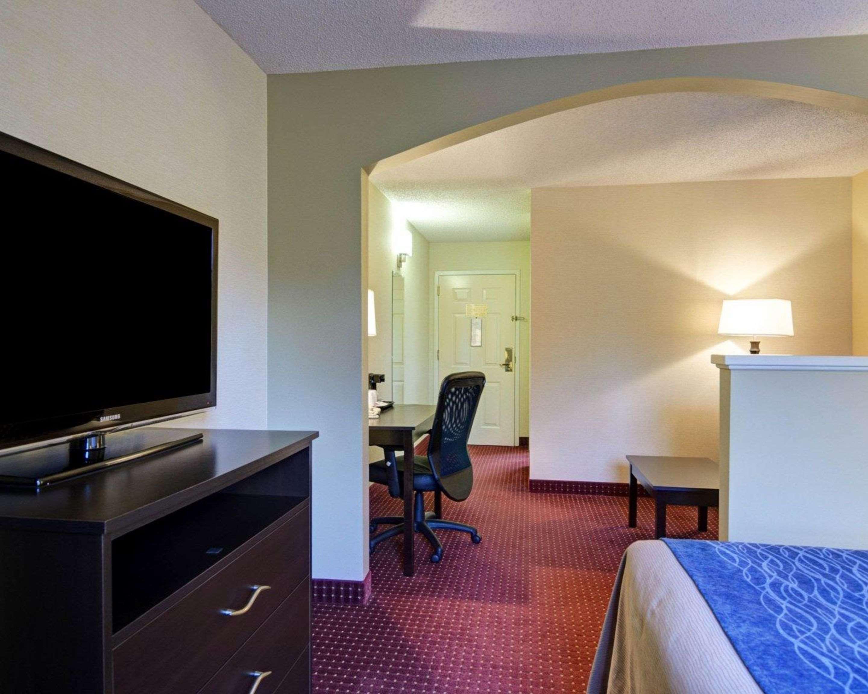 Quality Inn & Suites Little Rock West Εξωτερικό φωτογραφία