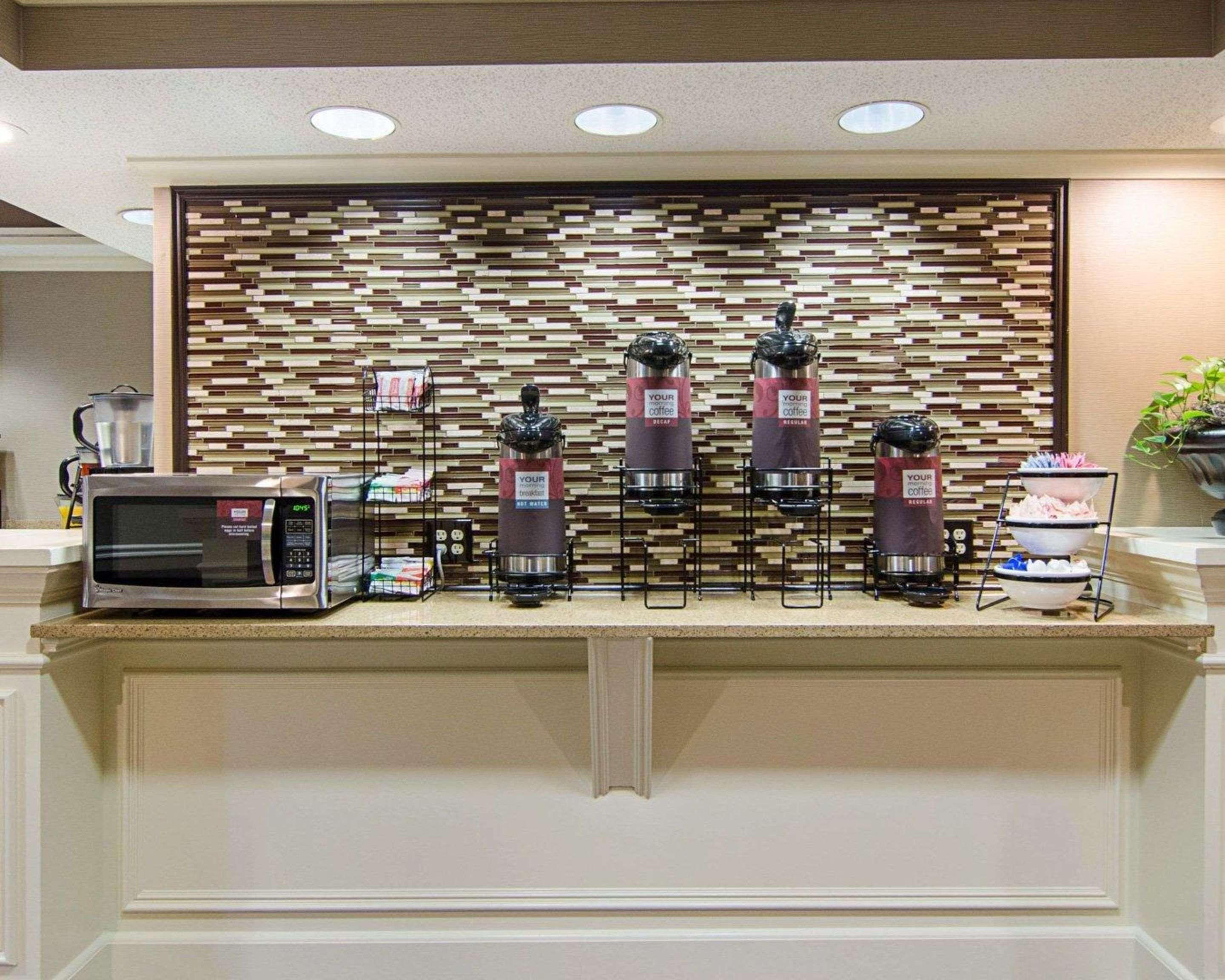 Quality Inn & Suites Little Rock West Εξωτερικό φωτογραφία