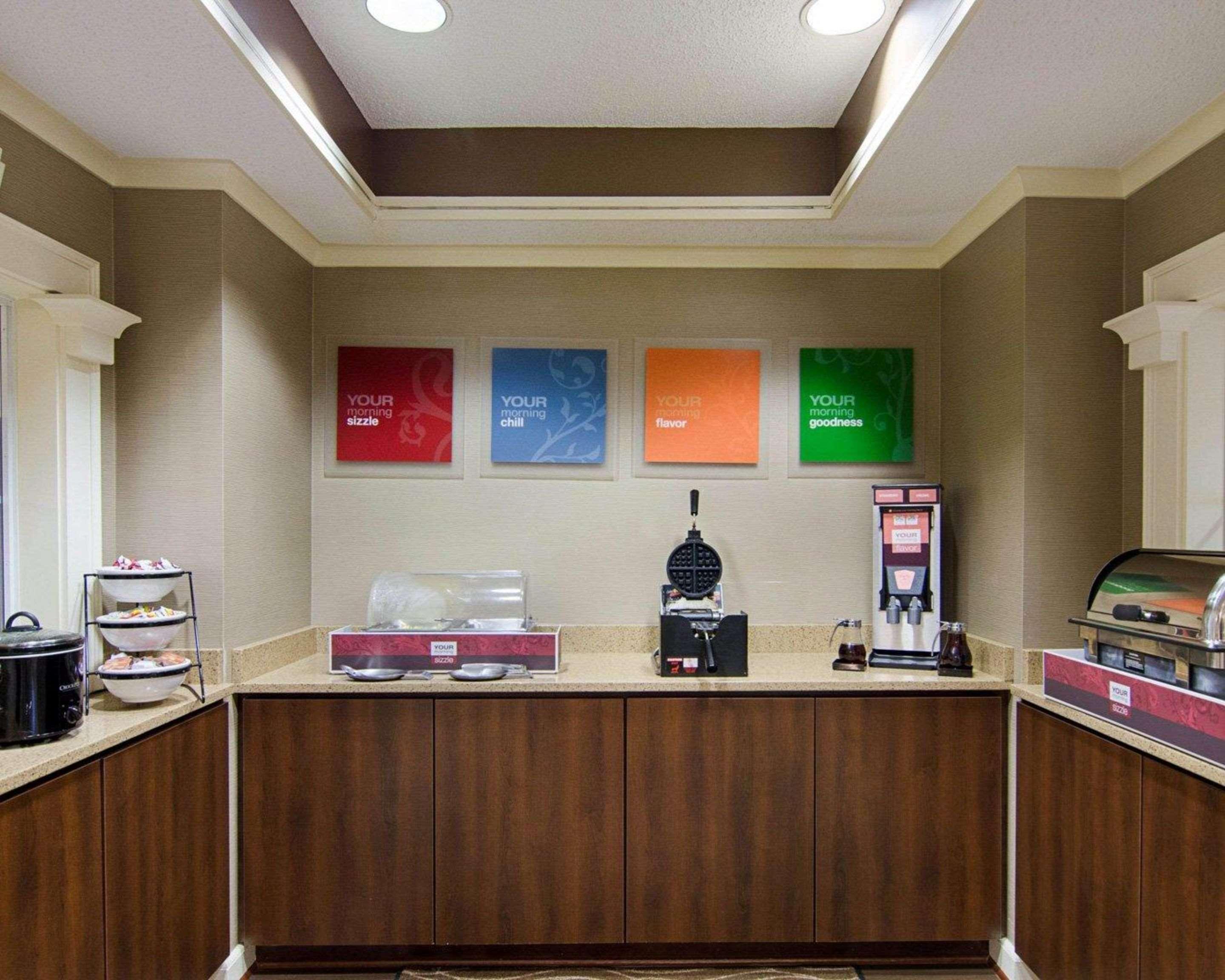 Quality Inn & Suites Little Rock West Εξωτερικό φωτογραφία
