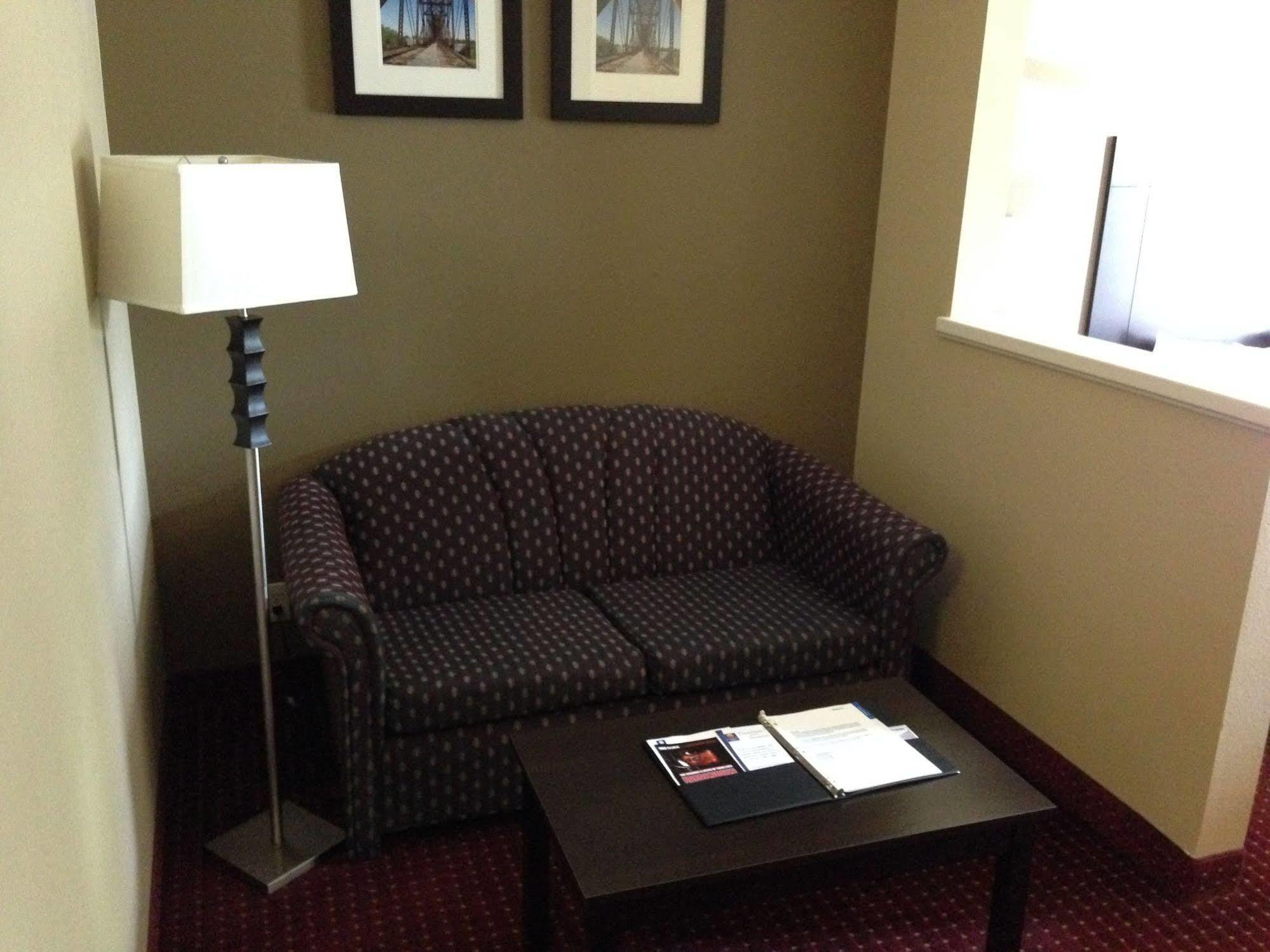 Quality Inn & Suites Little Rock West Εξωτερικό φωτογραφία